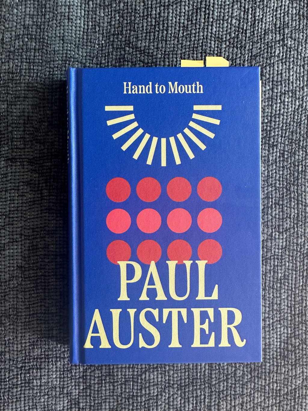 빵 굽는 타자기, 집요한 생계형&nbsp;글쓰기