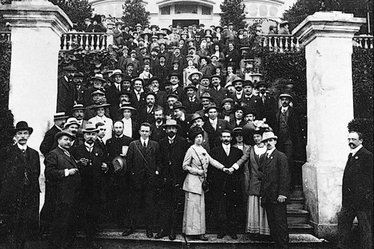 잠긴 글: 마르크스로부터&nbsp;멀어지다