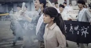 잠긴 글: 나는 『1987』을 유의미한 장르 영화였다고&nbsp;생각한다