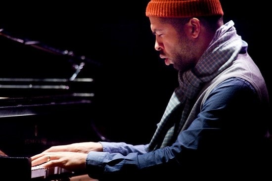 잠긴 글: 제이슨 모란, 『Soundtrack to Human&nbsp;Motion』(1999)