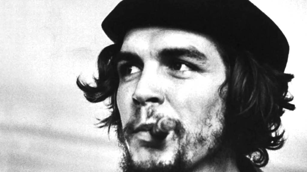 잠긴 글: 자본주의 상품에 얼굴을 빼앗긴 혁명가: 체 게바라&nbsp;50주기